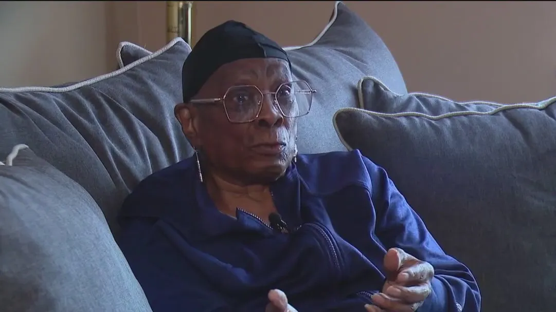 Broken elevator makes disabled Chicago area woman feel like a prisoner